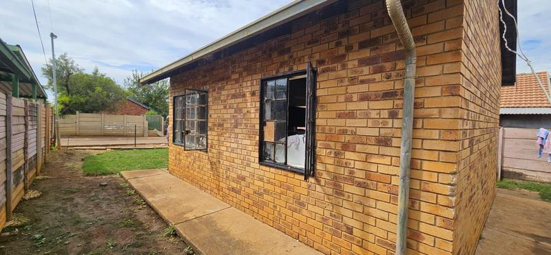 1 Bedroom Property for Sale in Danville Gauteng