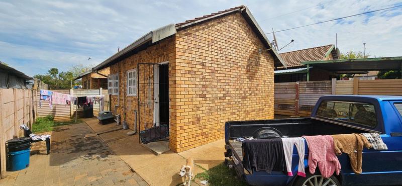 1 Bedroom Property for Sale in Danville Gauteng