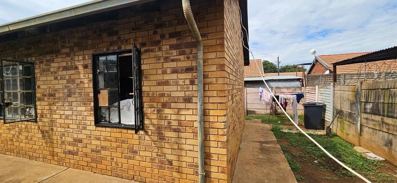 1 Bedroom Property for Sale in Danville Gauteng