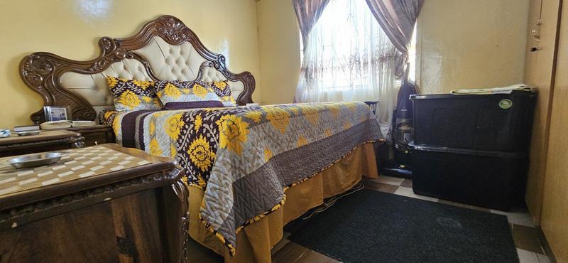 2 Bedroom Property for Sale in Lotus Gardens Gauteng