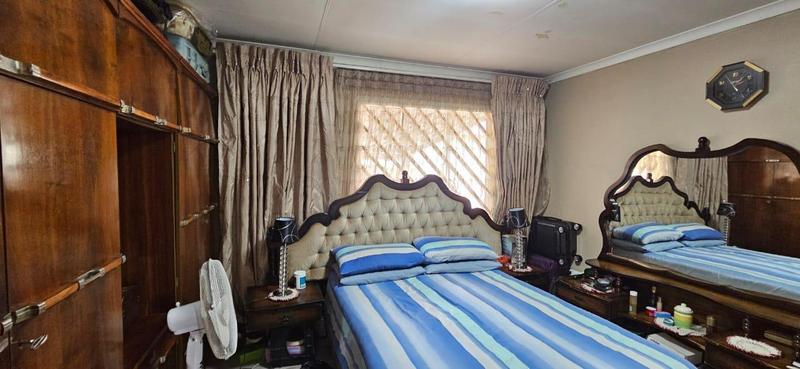 2 Bedroom Property for Sale in Lotus Gardens Gauteng