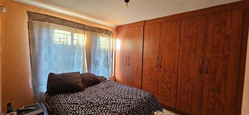 3 Bedroom Property for Sale in Lotus Gardens Gauteng