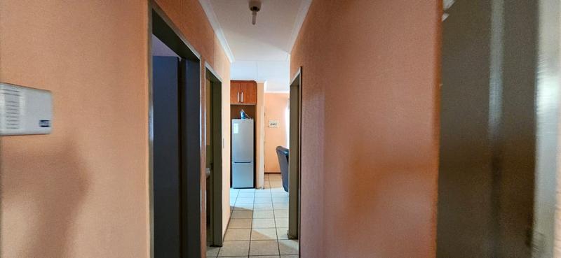 3 Bedroom Property for Sale in Lotus Gardens Gauteng