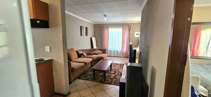 2 Bedroom Property for Sale in Lotus Gardens Gauteng