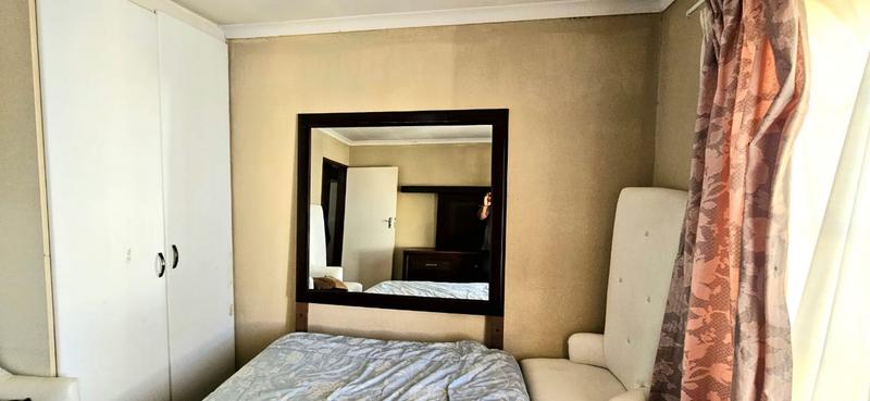 2 Bedroom Property for Sale in Lotus Gardens Gauteng