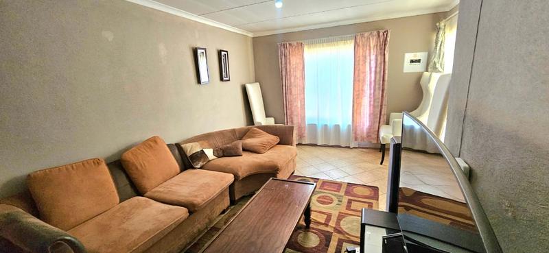 2 Bedroom Property for Sale in Lotus Gardens Gauteng