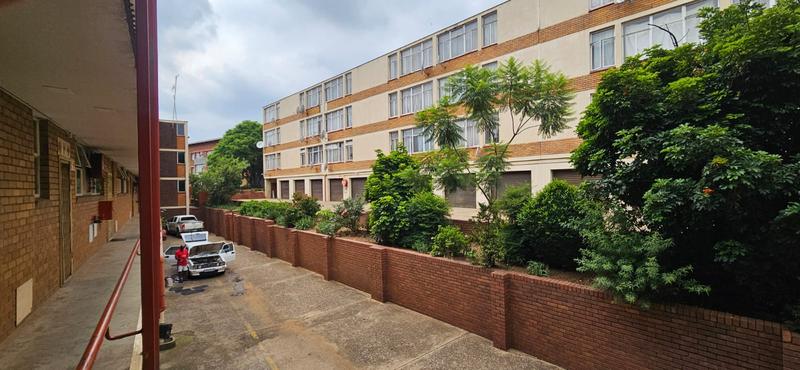 2 Bedroom Property for Sale in Proclamation Hill Gauteng