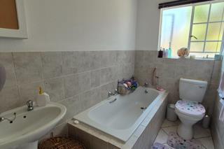 2 Bedroom Property for Sale in Honeydew Gauteng