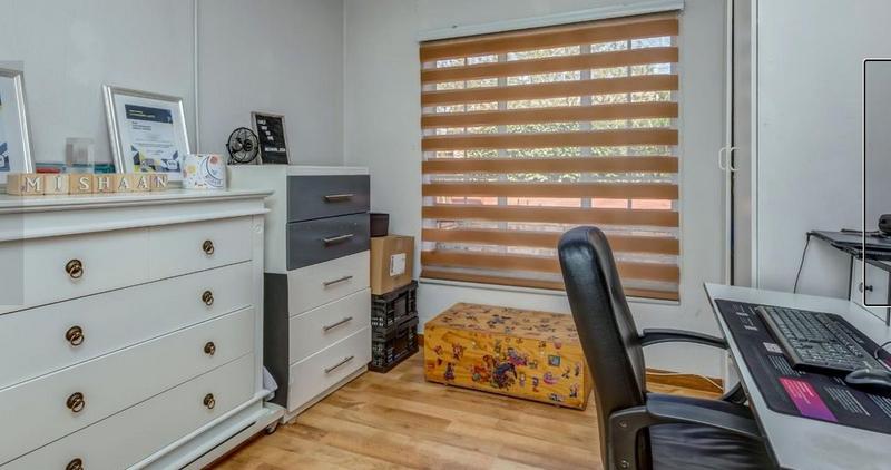 2 Bedroom Property for Sale in Honeydew Gauteng