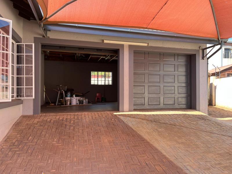 3 Bedroom Property for Sale in Amandasig Gauteng