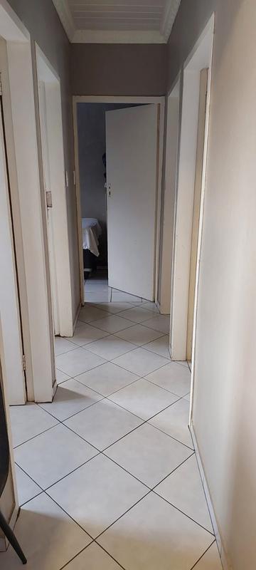 3 Bedroom Property for Sale in Rosslyn Gauteng