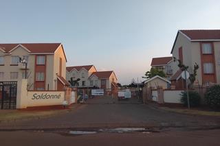 2 Bedroom Property for Sale in The Orchards Gauteng
