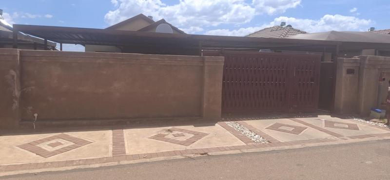 3 Bedroom Property for Sale in Soshanguve VV Gauteng