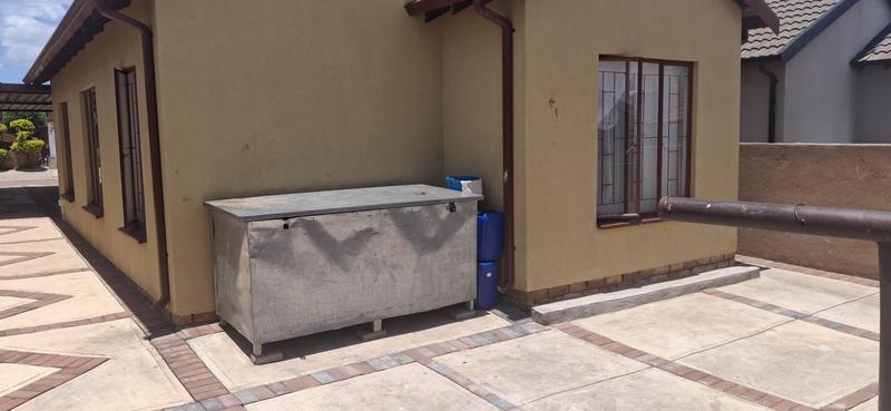 3 Bedroom Property for Sale in Soshanguve VV Gauteng