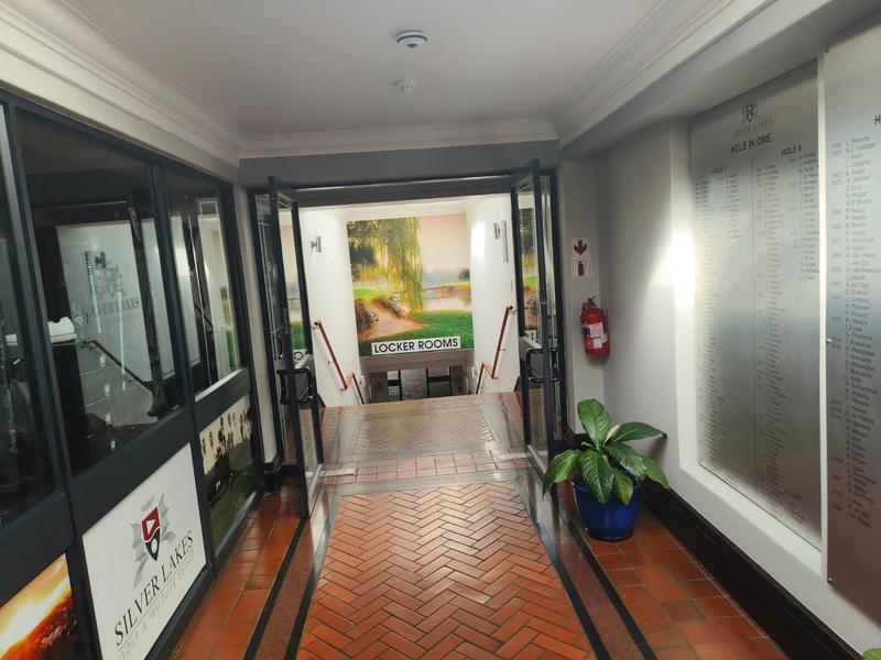 4 Bedroom Property for Sale in Silver Lakes Golf Estate Gauteng