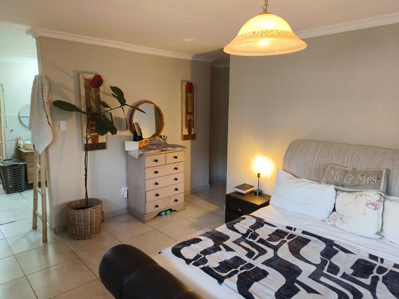 4 Bedroom Property for Sale in Silver Lakes Golf Estate Gauteng