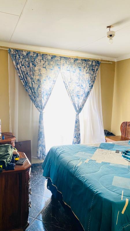 3 Bedroom Property for Sale in Lenasia South Gauteng