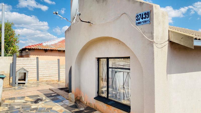 3 Bedroom Property for Sale in Lenasia South Gauteng