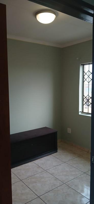 2 Bedroom Property for Sale in Fleurhof Gauteng