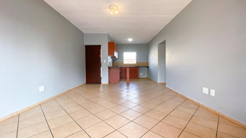 2 Bedroom Property for Sale in Groblerpark Gauteng