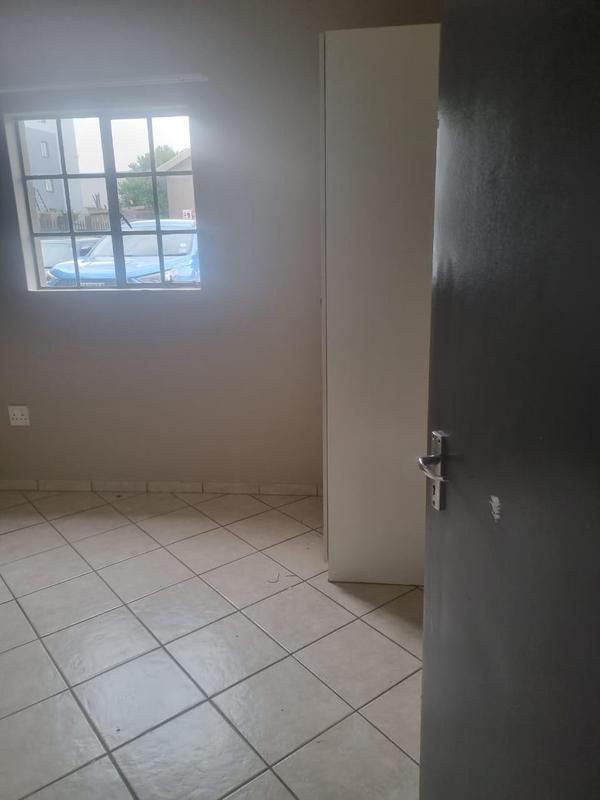 2 Bedroom Property for Sale in Jabulani Gauteng