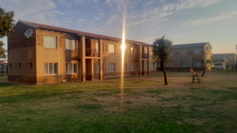 2 Bedroom Property for Sale in Protea Glen Gauteng