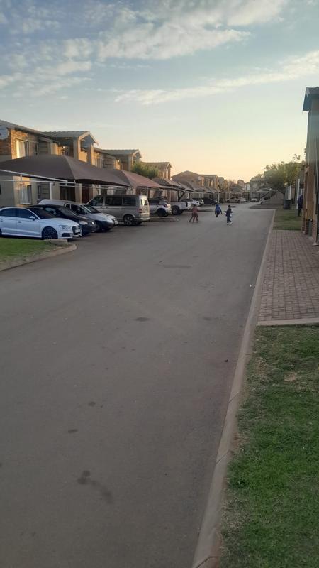 2 Bedroom Property for Sale in Protea Glen Gauteng