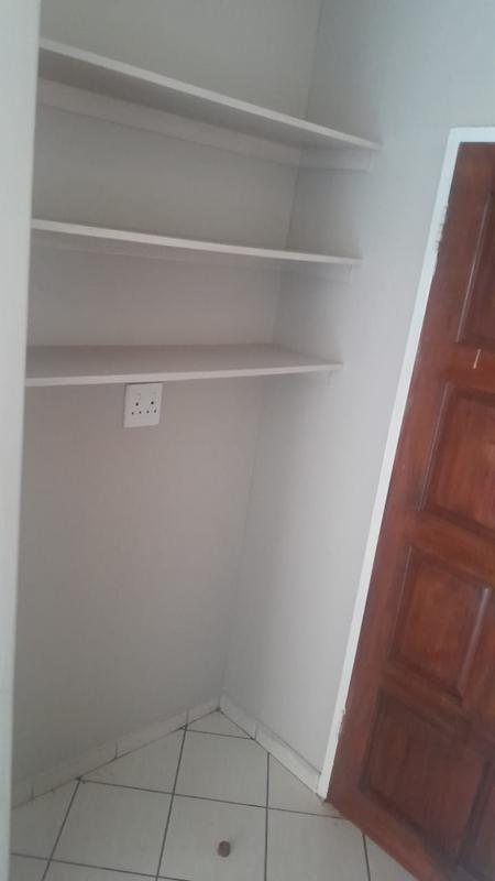 2 Bedroom Property for Sale in Protea Glen Gauteng