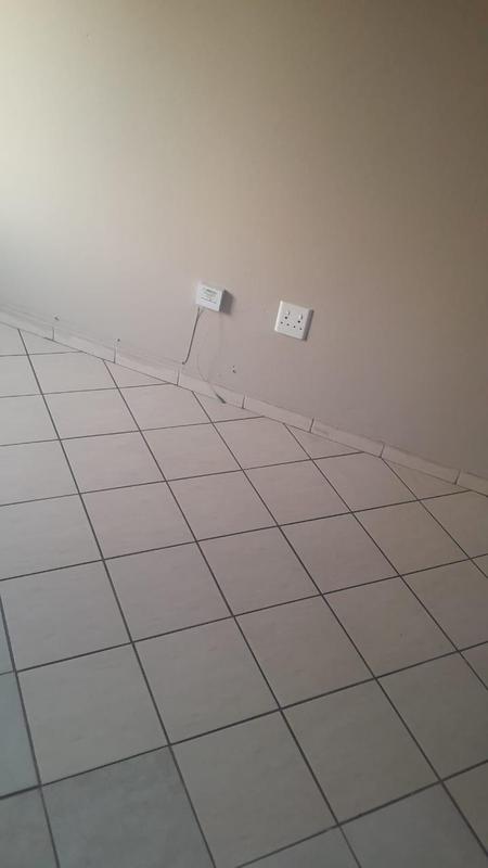 2 Bedroom Property for Sale in Protea Glen Gauteng