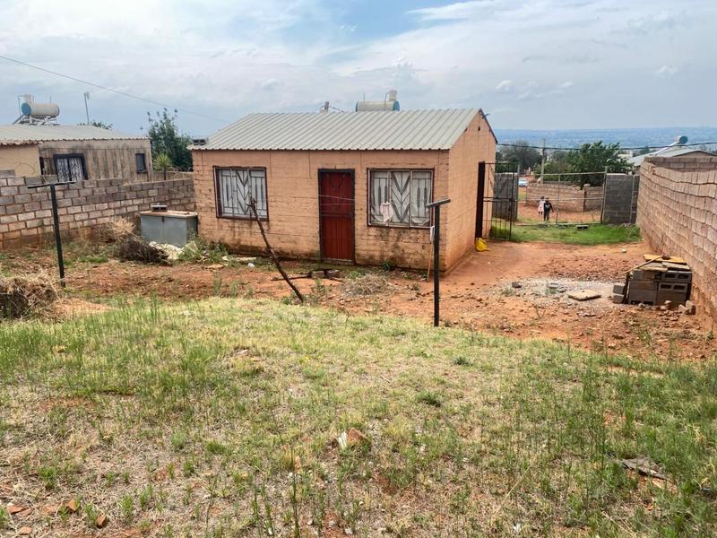 2 Bedroom Property for Sale in Lehae Gauteng