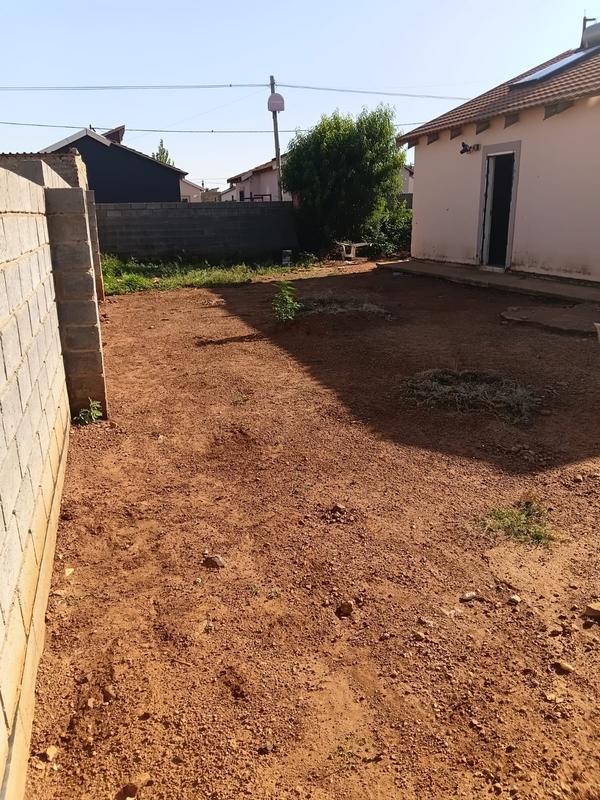 2 Bedroom Property for Sale in Savanna City Gauteng