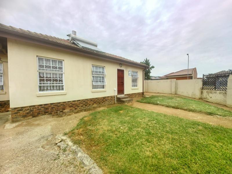 0 Bedroom Property for Sale in Kirkney Gauteng