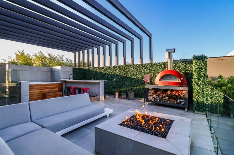 6 Bedroom Property for Sale in Midstream Ridge Gauteng