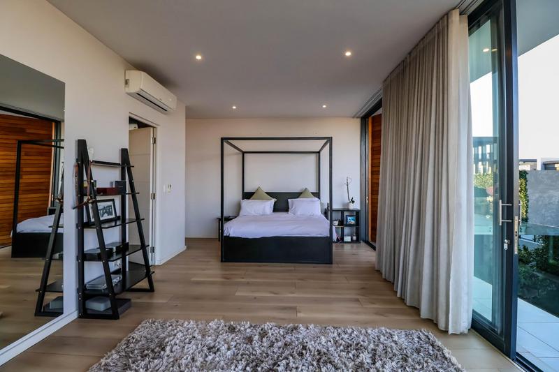 6 Bedroom Property for Sale in Midstream Ridge Gauteng