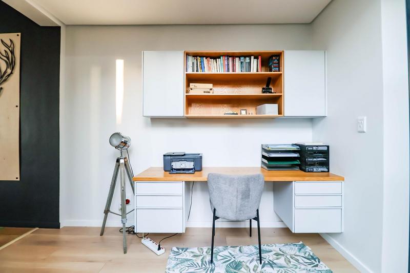 6 Bedroom Property for Sale in Midstream Ridge Gauteng