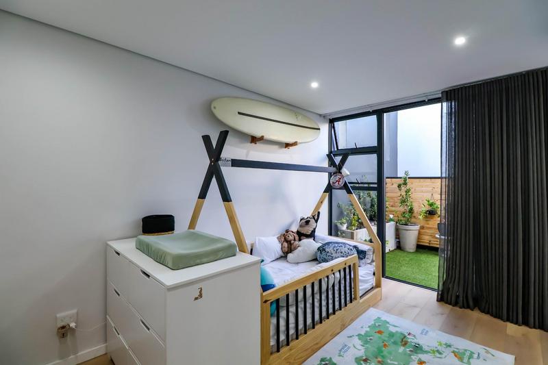 6 Bedroom Property for Sale in Midstream Ridge Gauteng