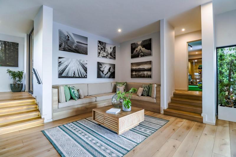 6 Bedroom Property for Sale in Midstream Ridge Gauteng