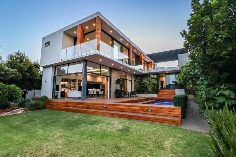 6 Bedroom Property for Sale in Midstream Ridge Gauteng