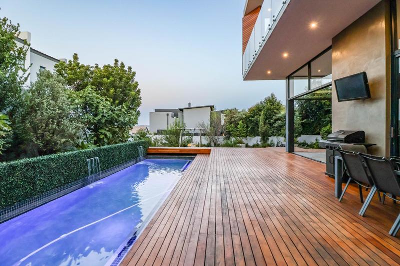 6 Bedroom Property for Sale in Midstream Ridge Gauteng