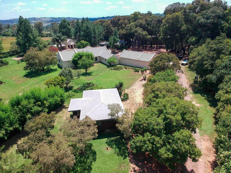 9 Bedroom Property for Sale in Zonnehoewe A H Gauteng