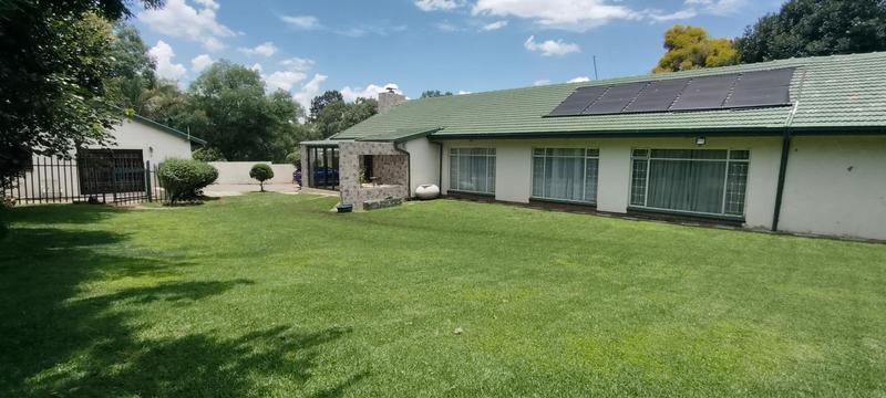 To Let 5 Bedroom Property for Rent in Eastleigh Ridge Gauteng