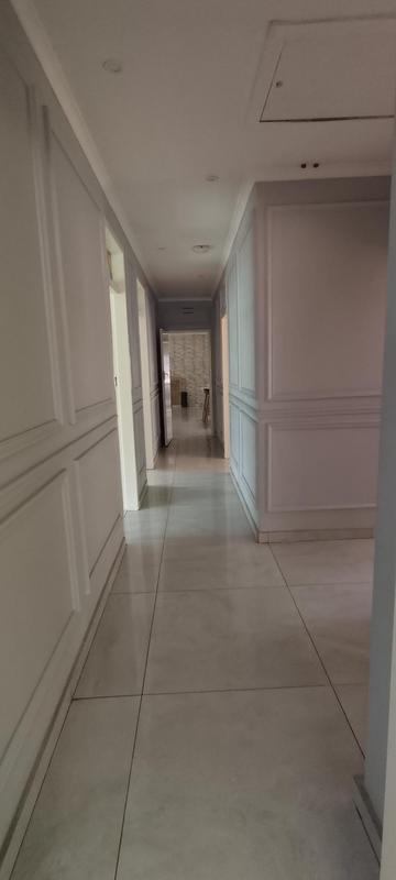 To Let 5 Bedroom Property for Rent in Eastleigh Ridge Gauteng