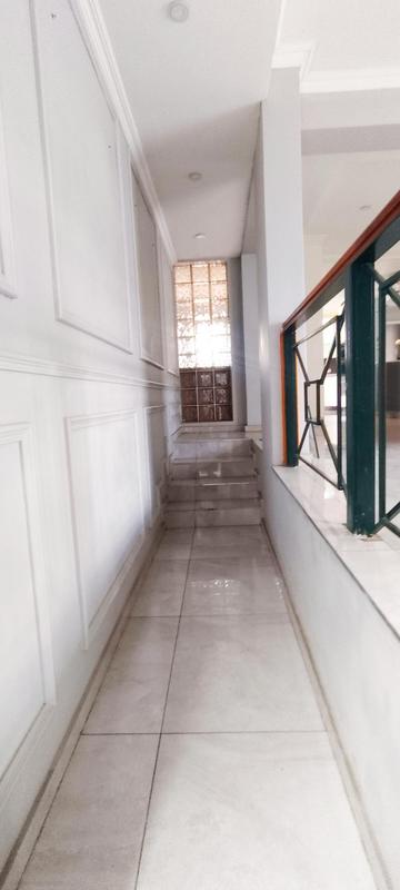 To Let 5 Bedroom Property for Rent in Eastleigh Ridge Gauteng