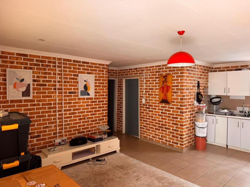 To Let 2 Bedroom Property for Rent in Kensington Gauteng