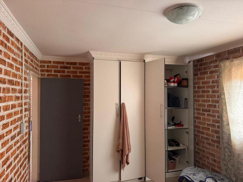 To Let 2 Bedroom Property for Rent in Kensington Gauteng