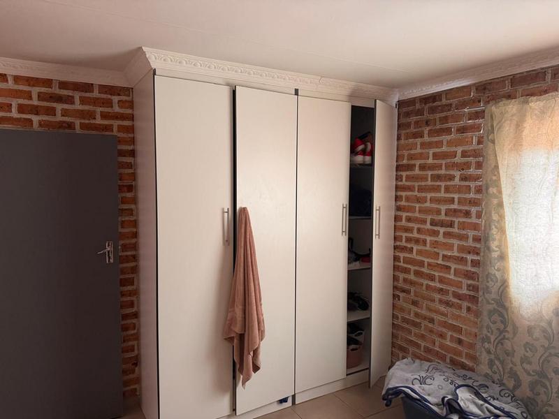 To Let 2 Bedroom Property for Rent in Kensington Gauteng