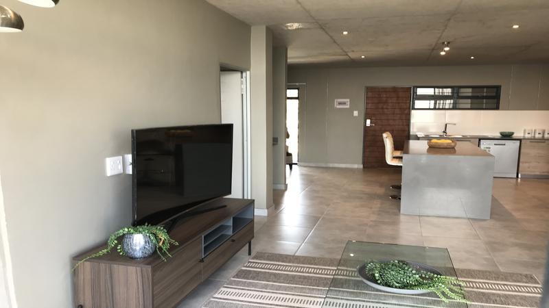 To Let 2 Bedroom Property for Rent in Equestria Gauteng