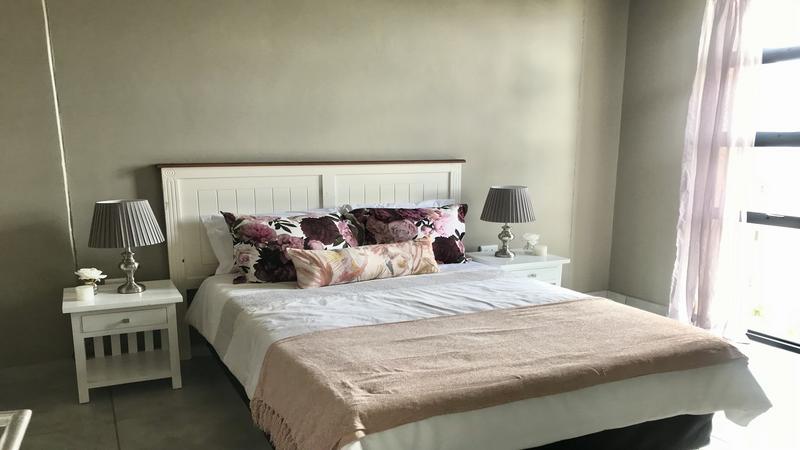 To Let 2 Bedroom Property for Rent in Equestria Gauteng