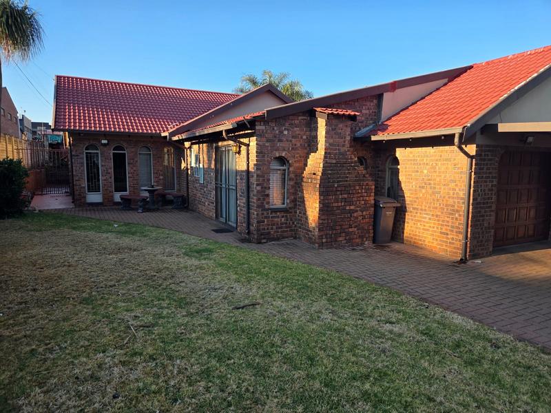3 Bedroom Property for Sale in Valhalla Gauteng