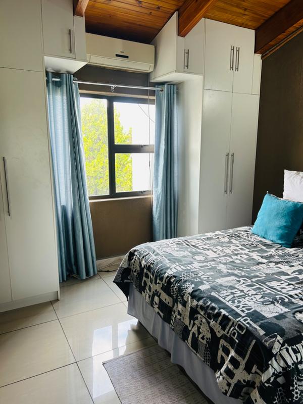 2 Bedroom Property for Sale in Bryanston Gauteng